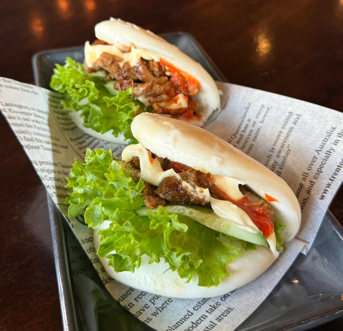 Pulled Roast Duck Bao 2