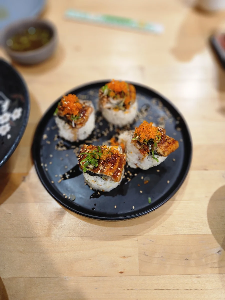 Unagi Roll, En Sushi