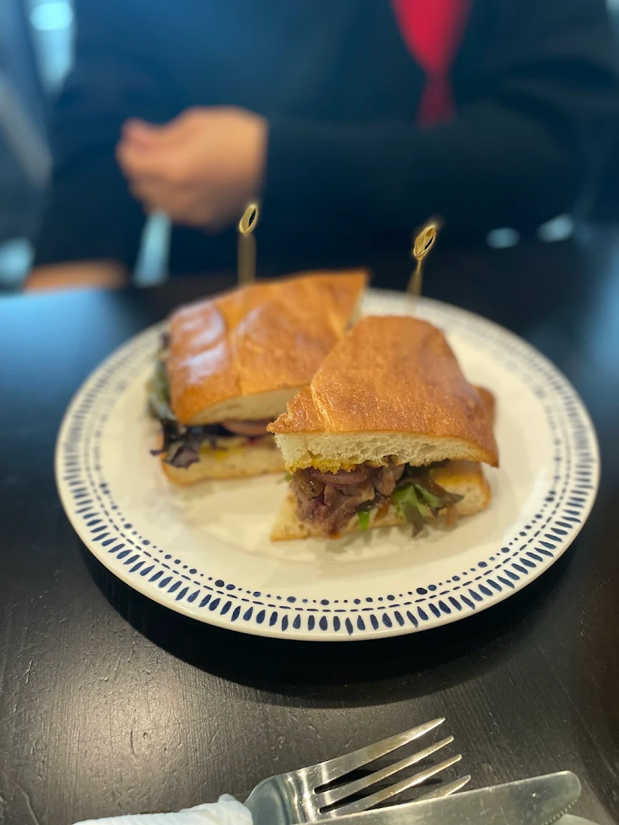 Highlights, Emoji Cafe