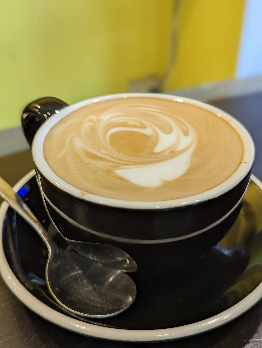 Highlights, Emoji Cafe