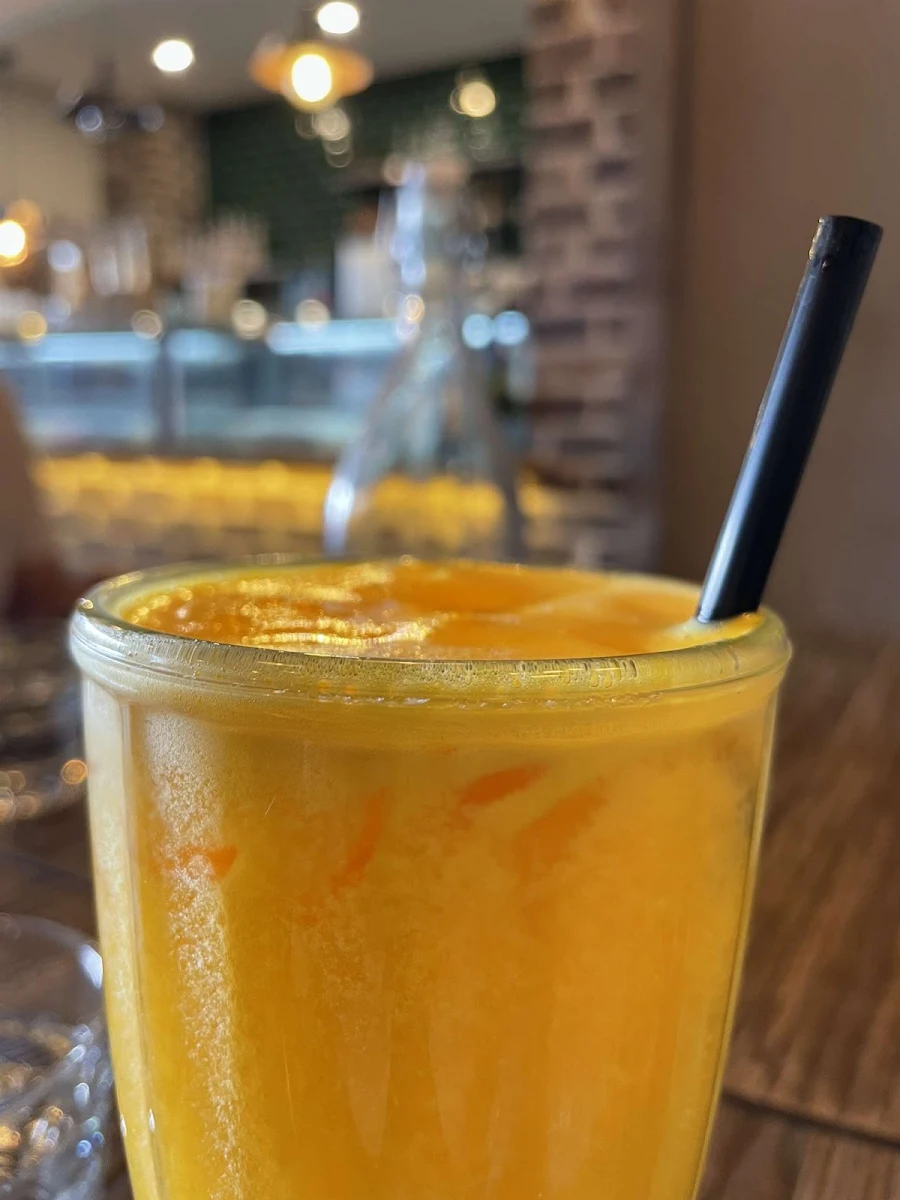 Juice, Mr. Shawarma
