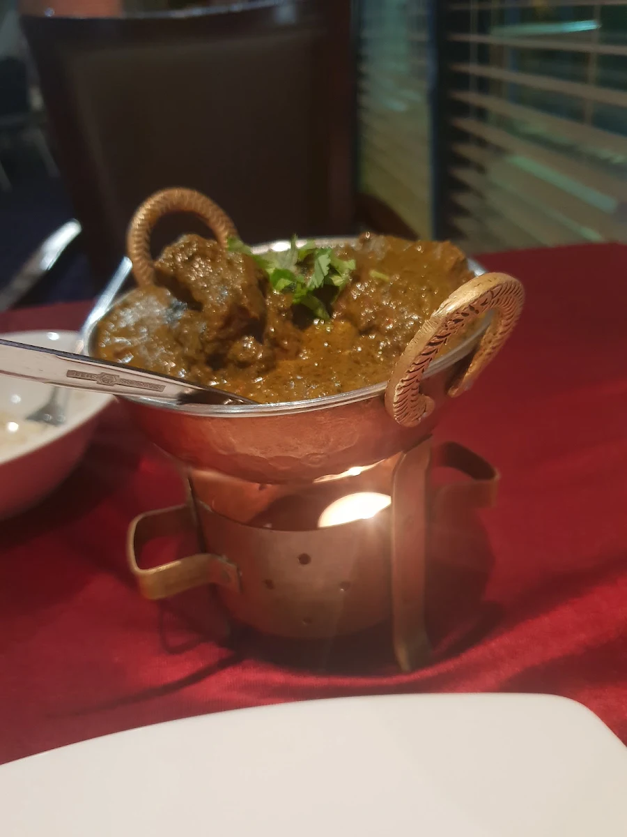 Saag Goat, Gateway Of India