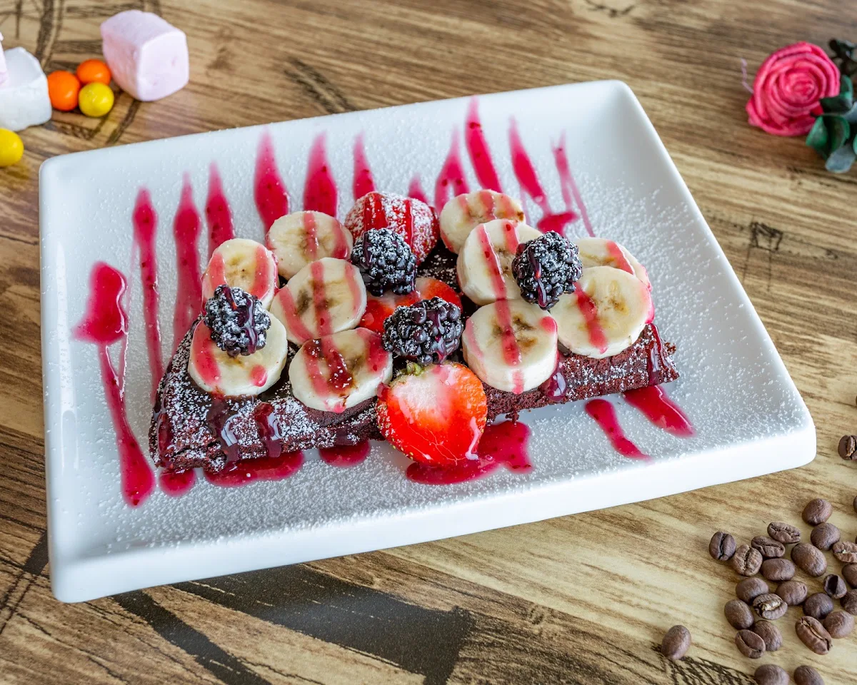 Highlights, Fusion Cafe & Desserts