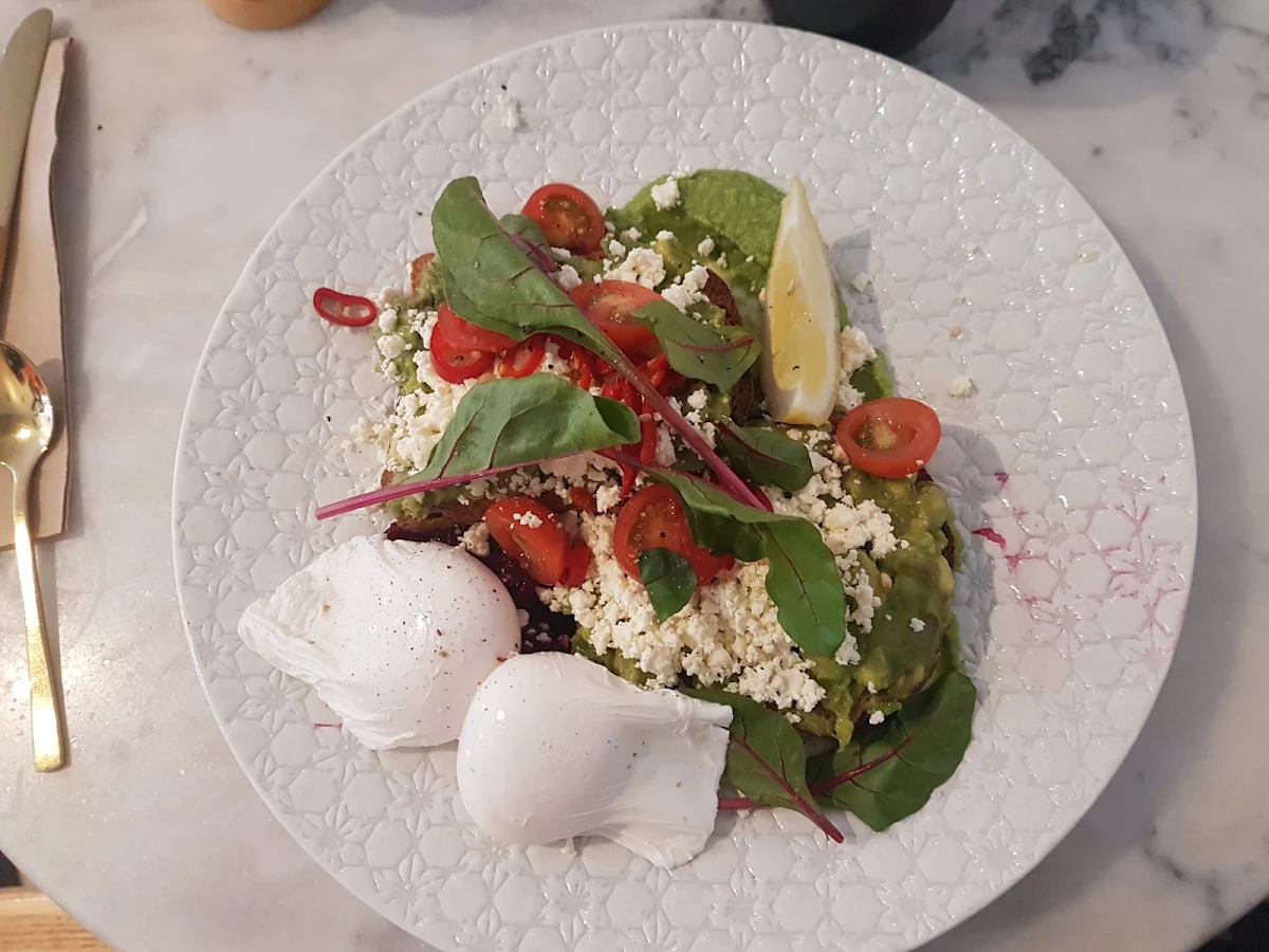 Avocado Toast, Serotonin Eatery