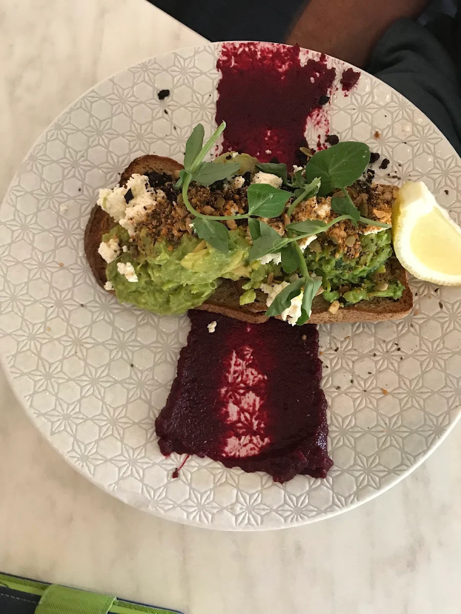 Smiling Avocado, Serotonin Eatery