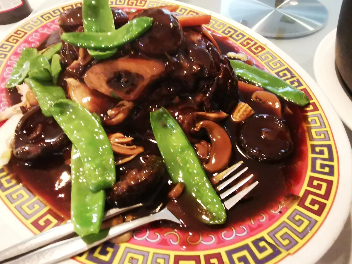 Cantonese Beef, Shangri-La Inn Malaysian & Chinese restaurant