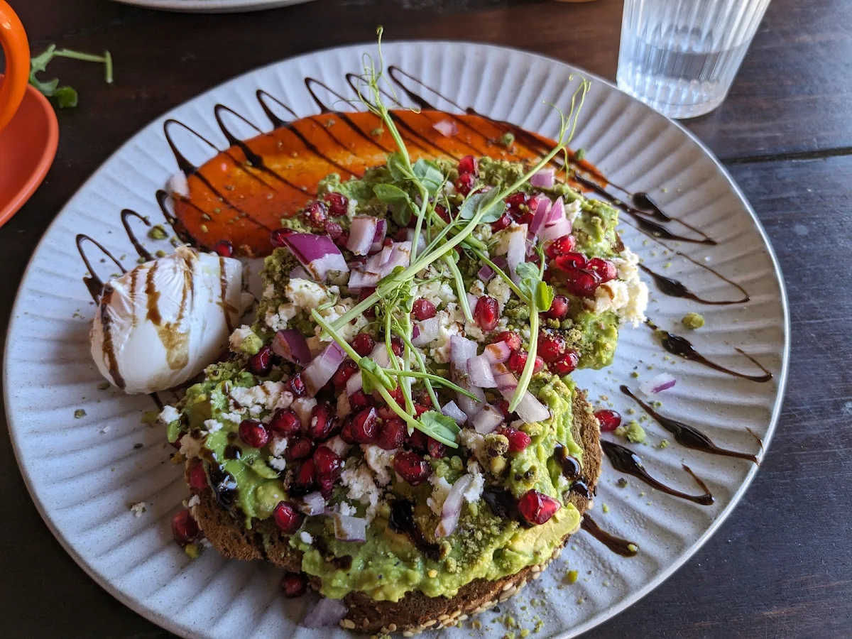 Smashed Avocado Toast, Kinky Lizard Cafe on Mews