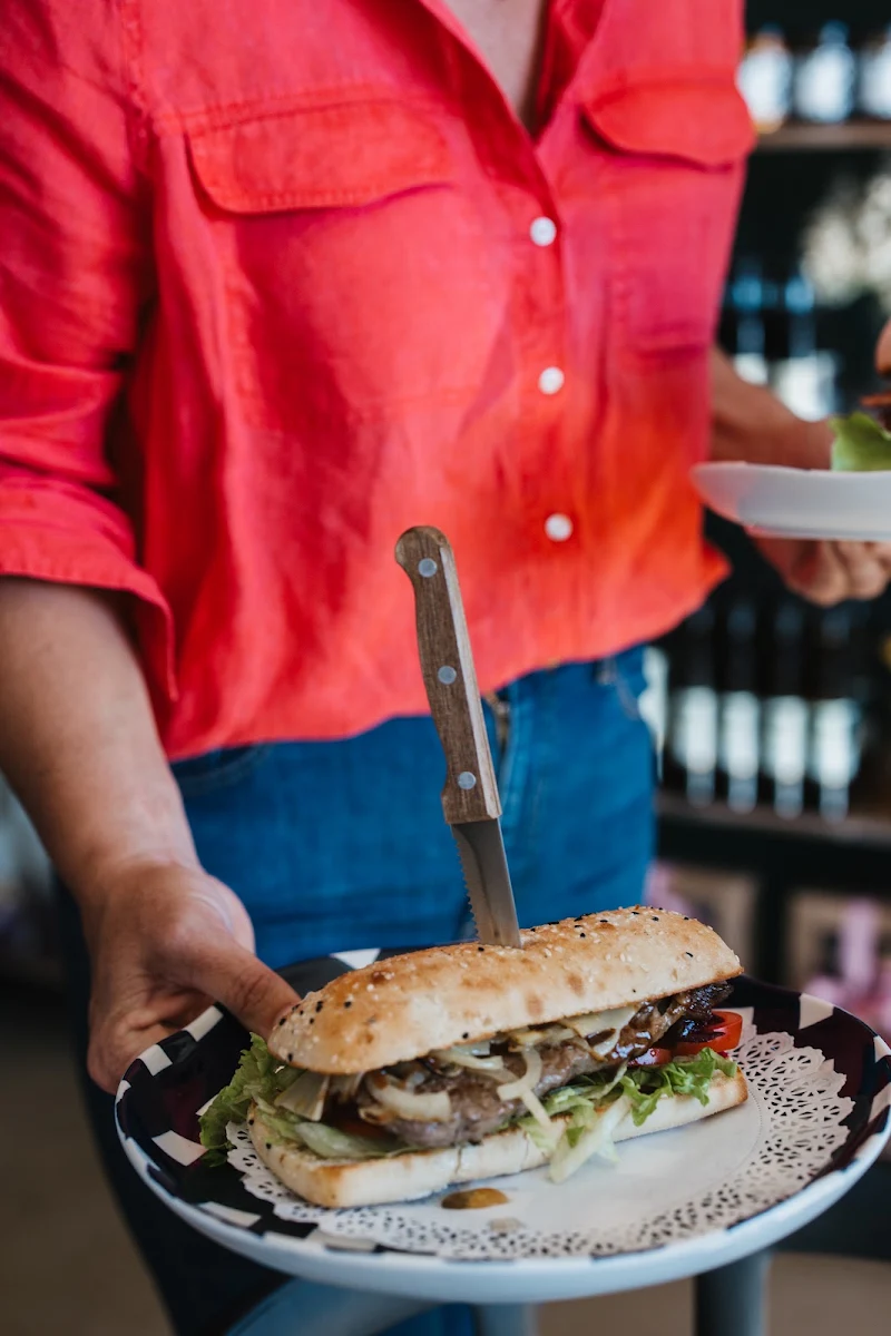 Highlights, The Major Cafe & General Store