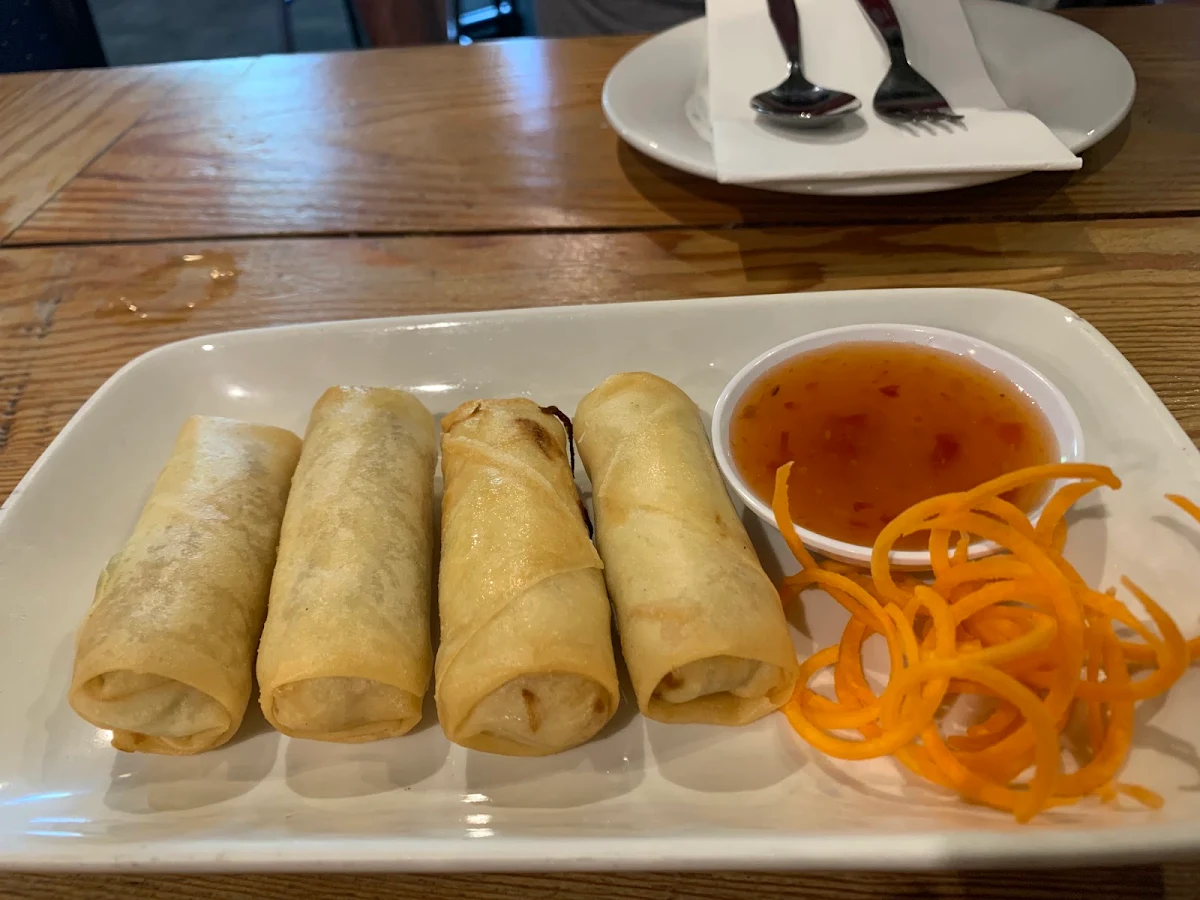 Highlights, Kinnaree Thai Restaurant