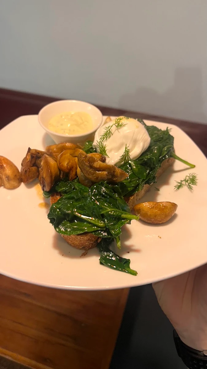 Highlights, Lavender Cafe & Bakery