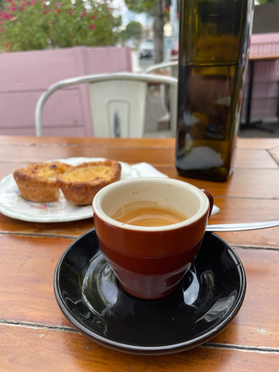 Highlights, Lavender Cafe & Bakery