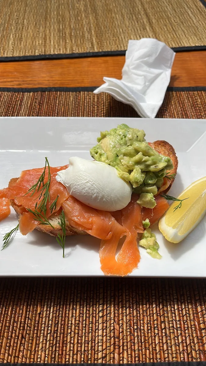 Highlights, Lavender Cafe & Bakery