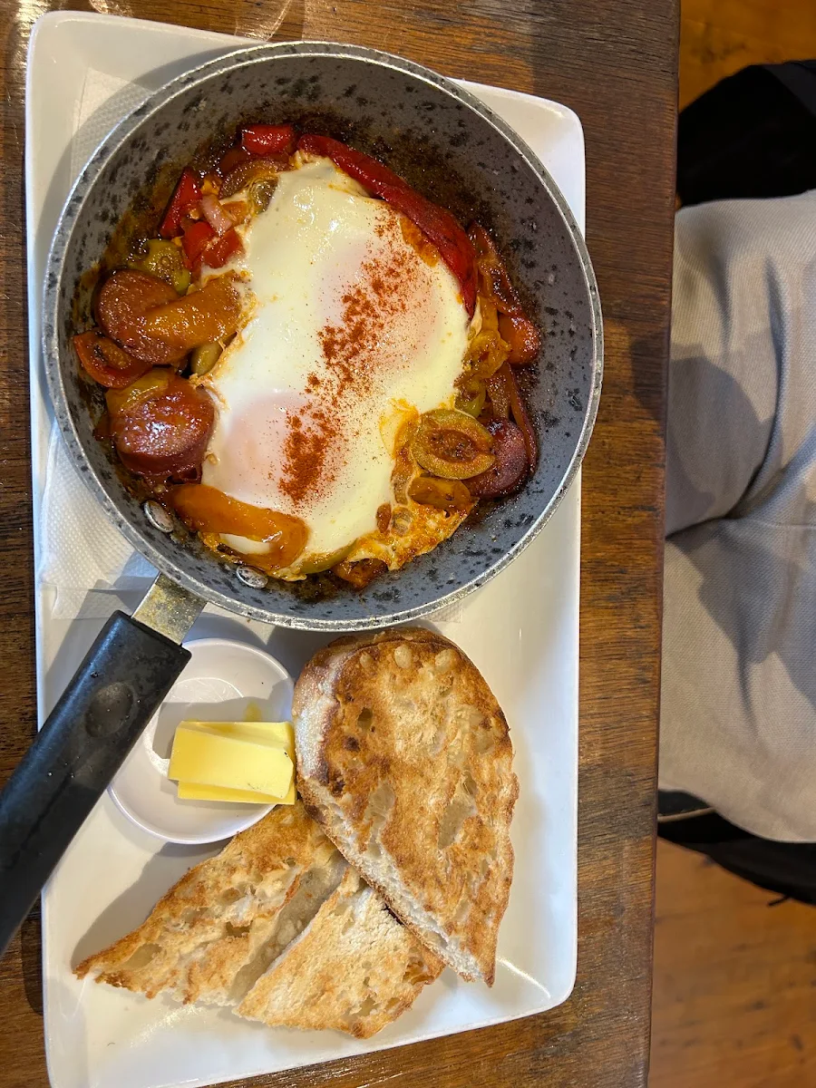 Highlights, Lavender Cafe & Bakery