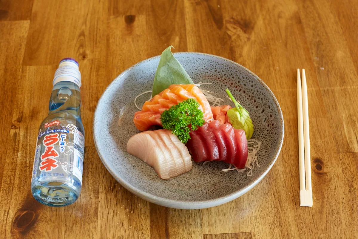 Shio Salmon, Benton Bento