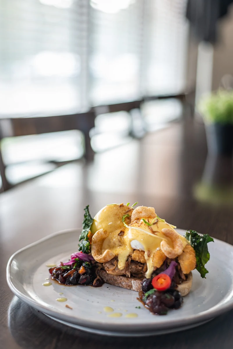 Pulled Pork Benedict