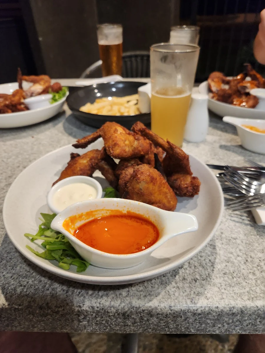 Wings, Mount Sheridan Tavern