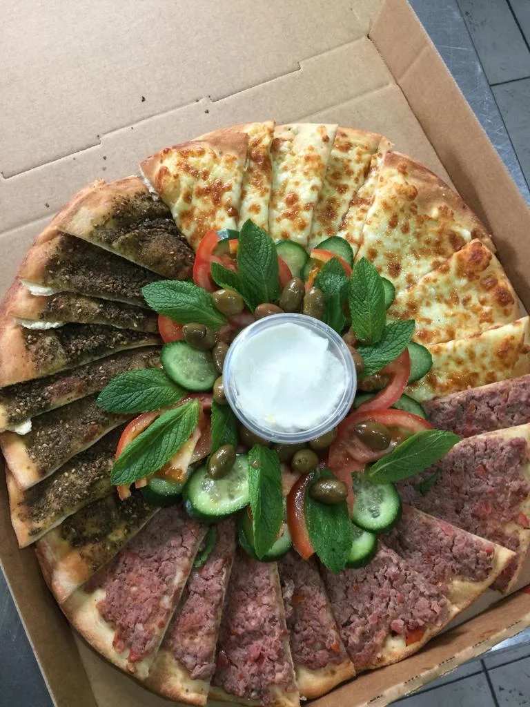 Highlights, Munoochi Pizzeria
