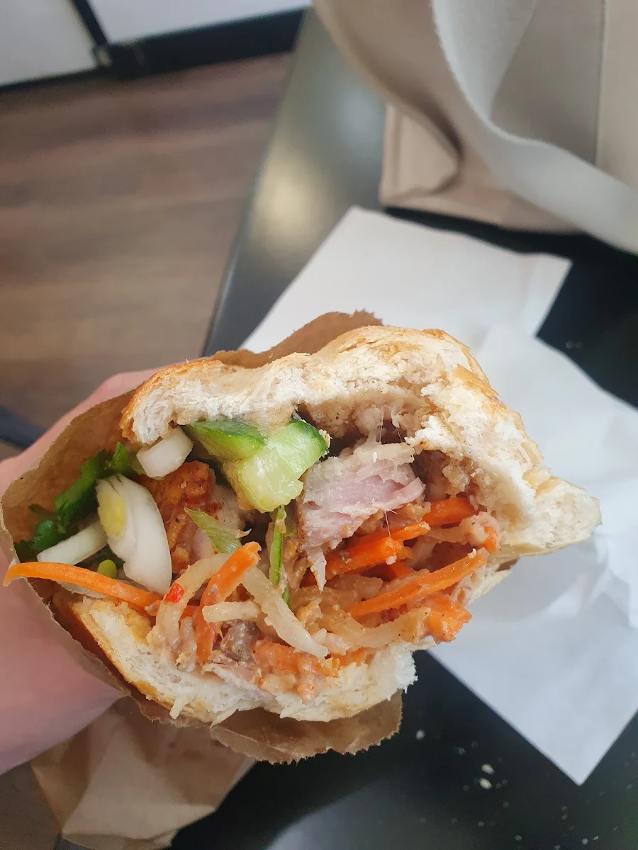 Highlights, 7 Am Banh Mi & Coffee House