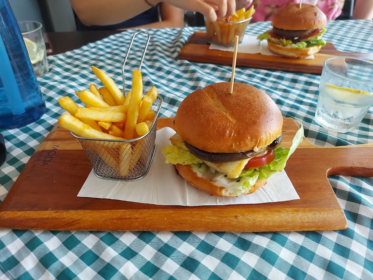 Vege Burger, La Costa Restaurant