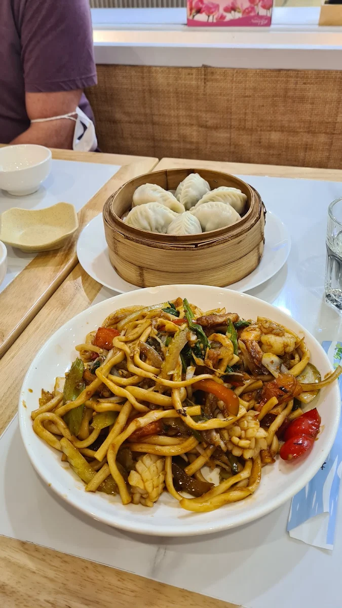 Highlights, Dumpling Time Noodles and Buns