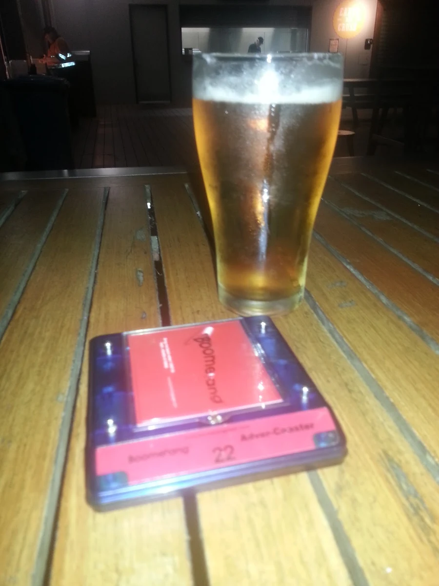 Highlights, The Hub Pub