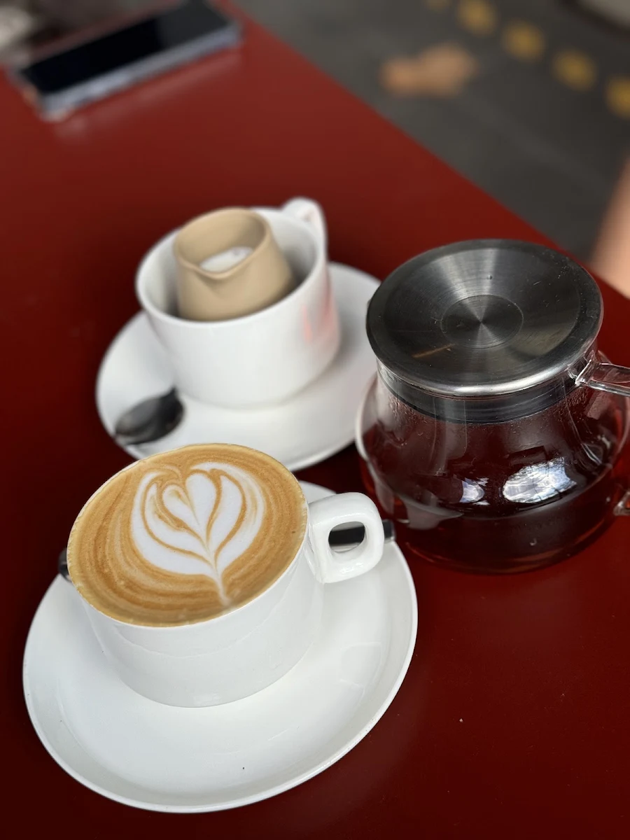Highlights, Majesty Coffee