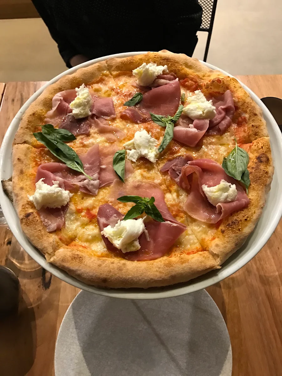 Prosciutto Pizza