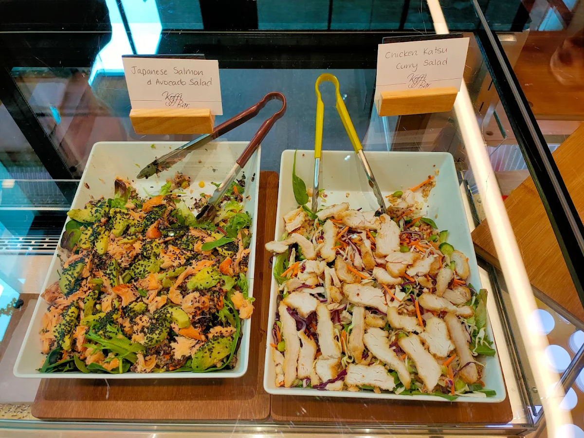 Salad, Koffi Bar