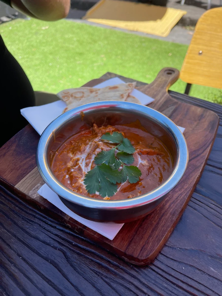 Butter Chicken, Hug a Mug Cafe