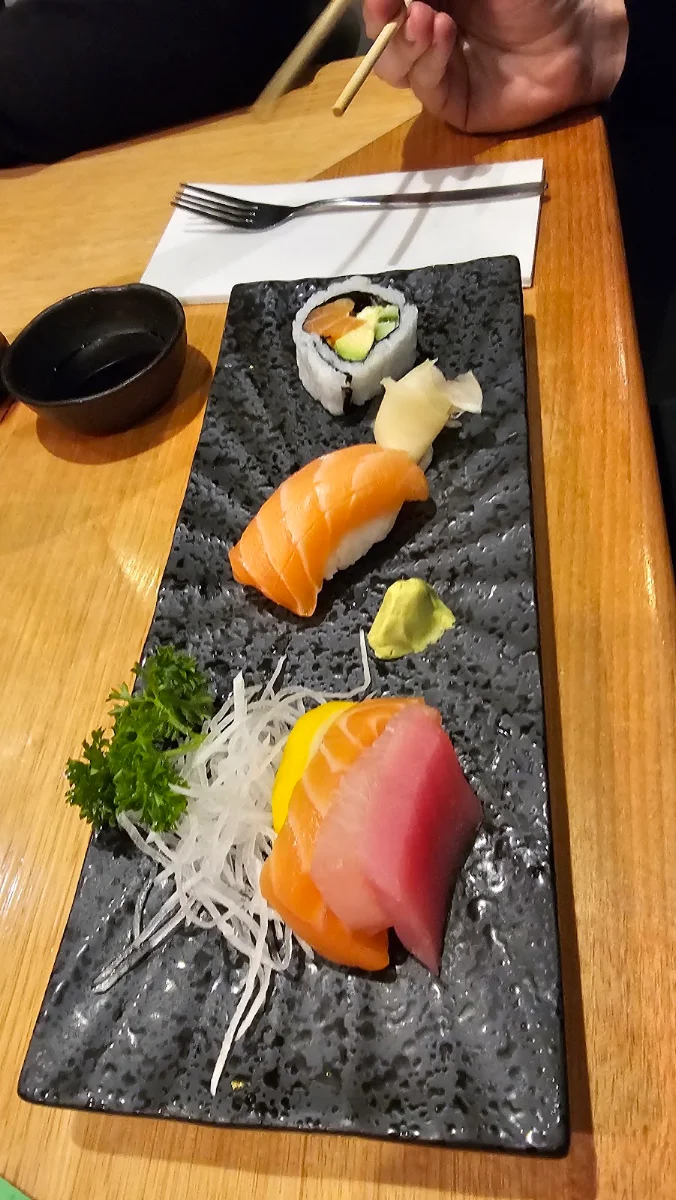 Sashimi, Fuji Teppanyaki