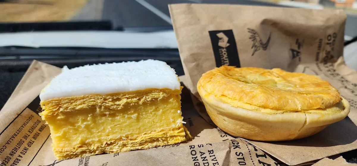 Highlights, Andy's Bakery