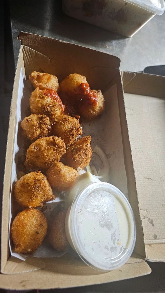 Highlights, LR KITCHEN ( Food Truck)