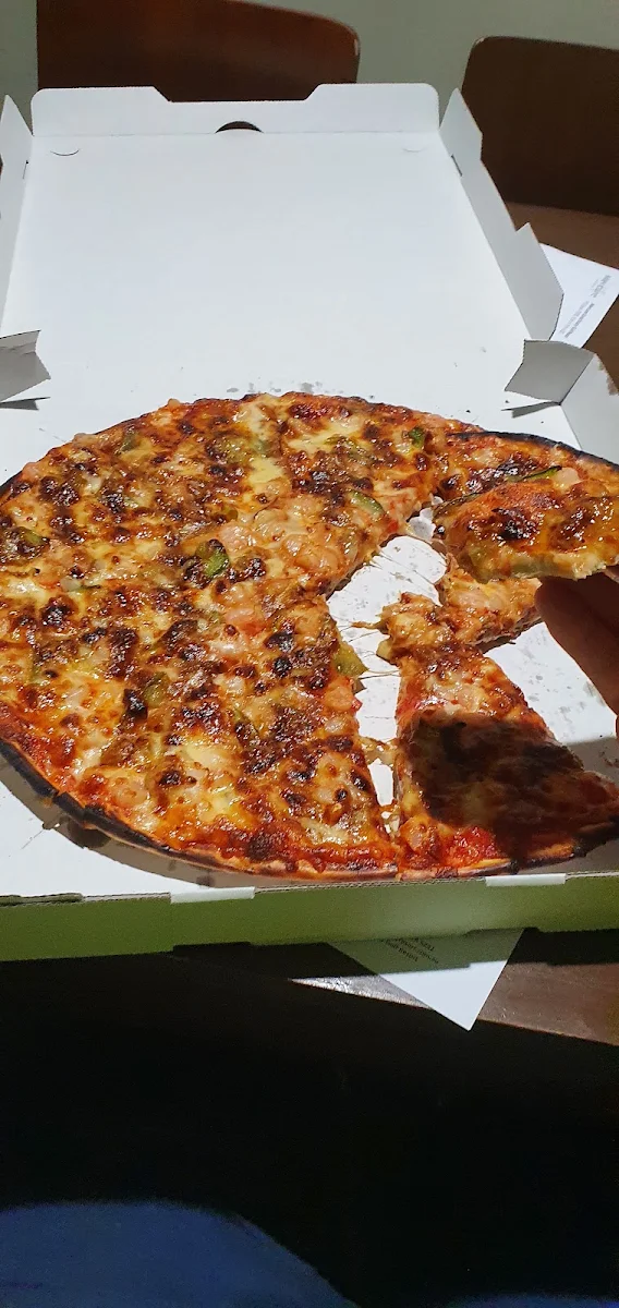 Highlights, JJs Pizza