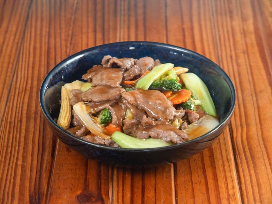 Highlights, Golden Lake Chinese Restaurant