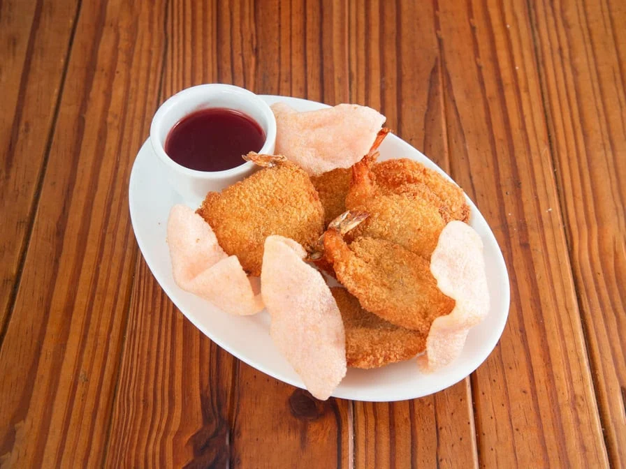 Highlights, Golden Lake Chinese Restaurant