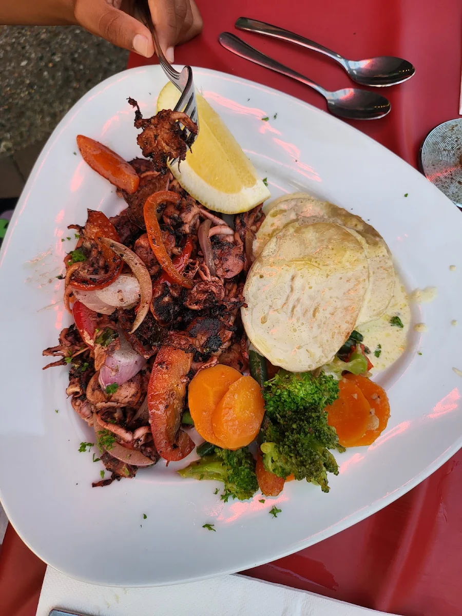 BBQ Octopus E, Valentinos
