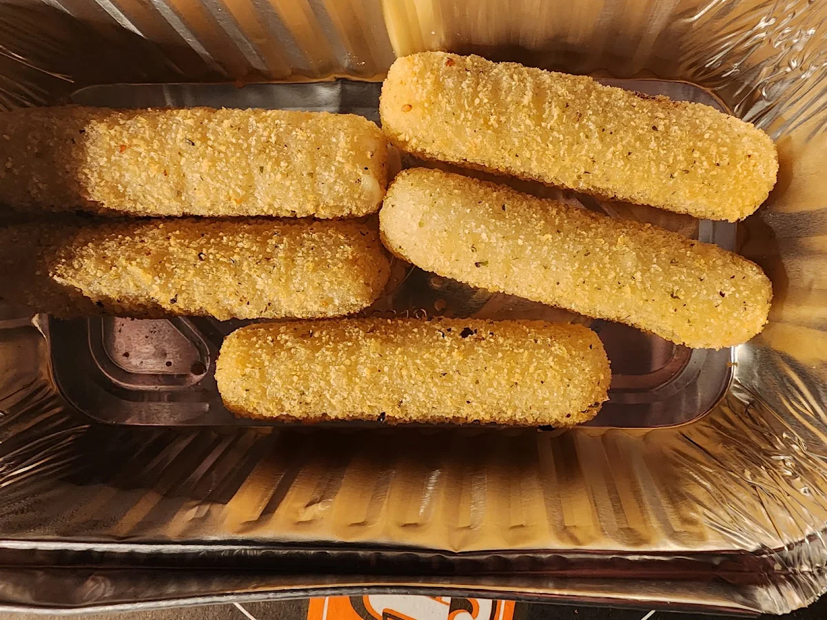 Cheesy Sticks, Amalfi Pizza & Pasta Deception Bay