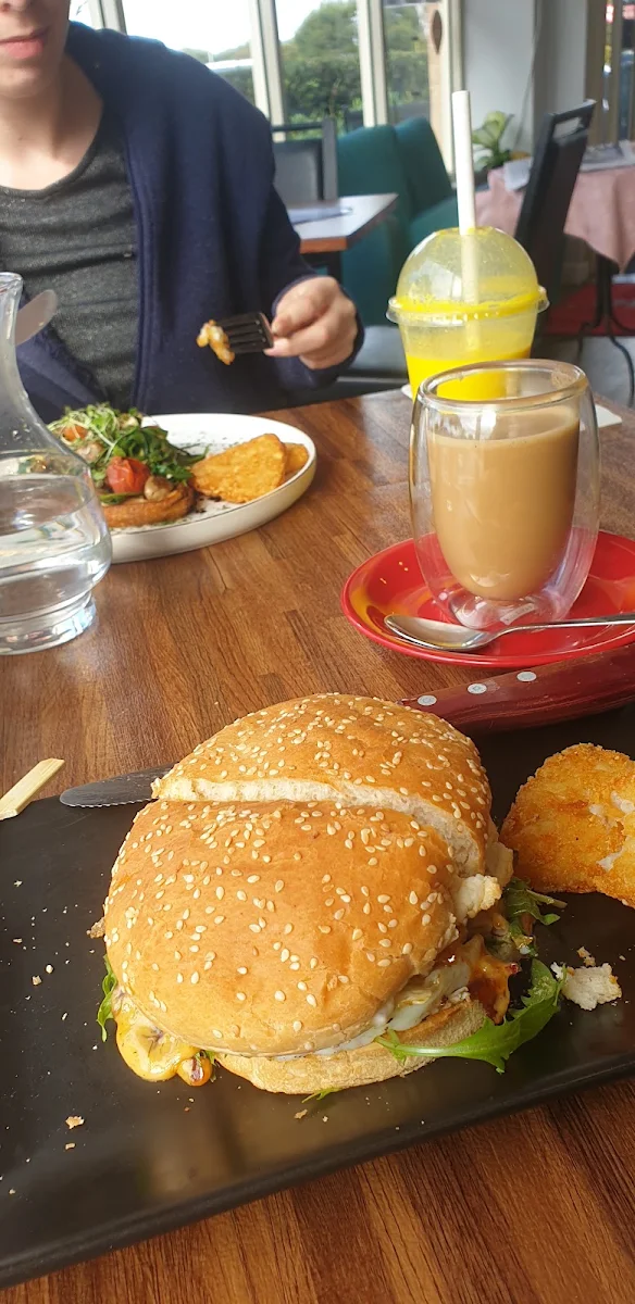 Bacon and Egg Roll, Charthouse Cafe