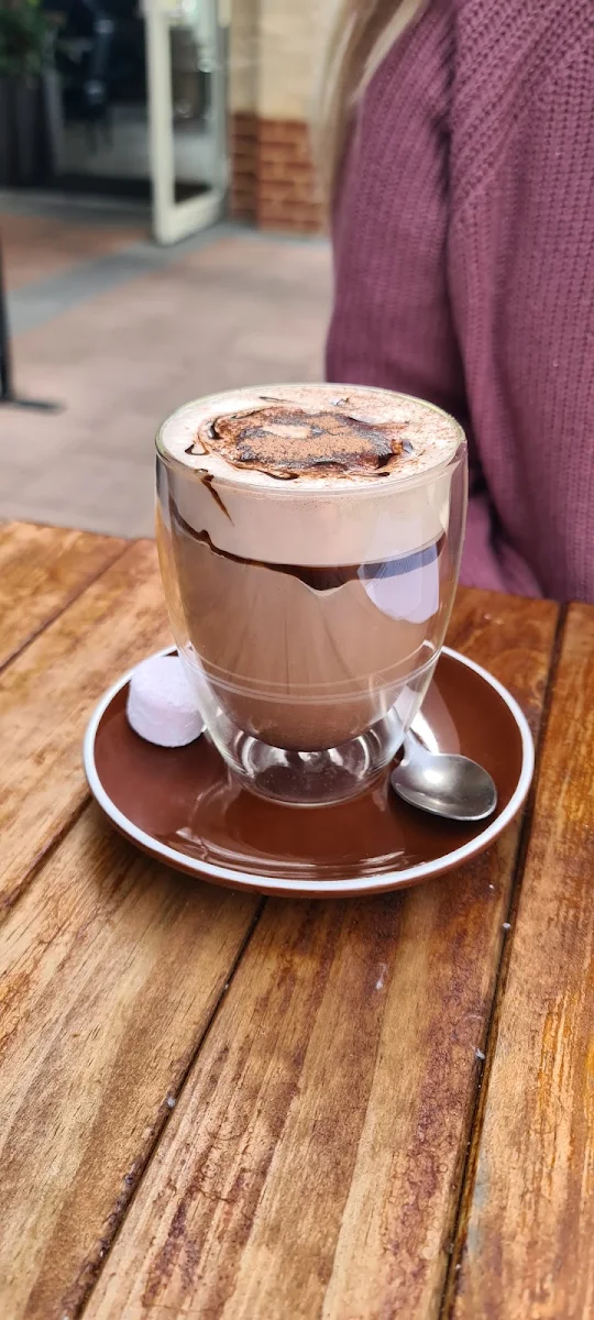 Hot Chocolate, Charthouse Cafe