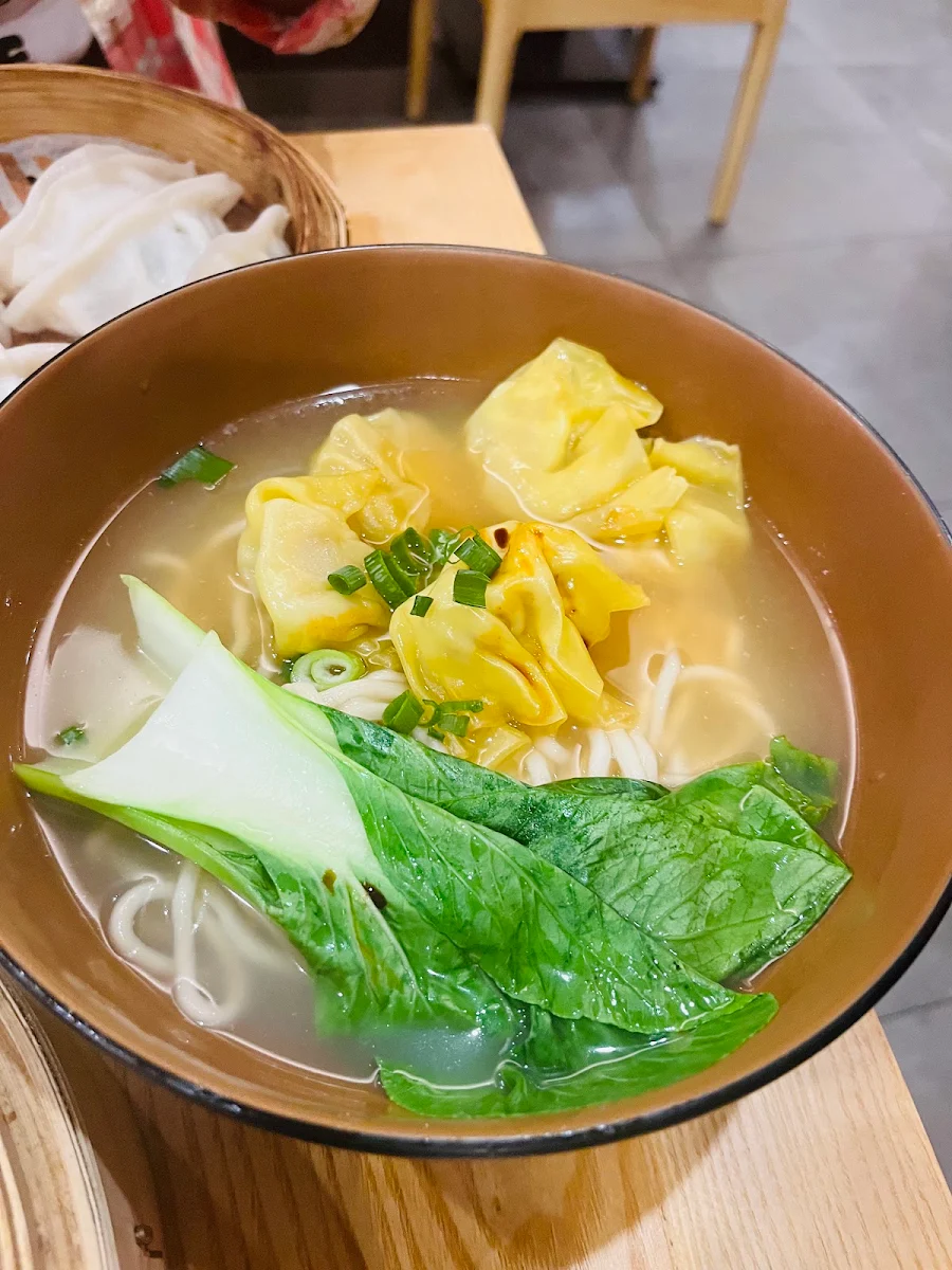 Pork and Prawn Wonton in Pork Bone Soup