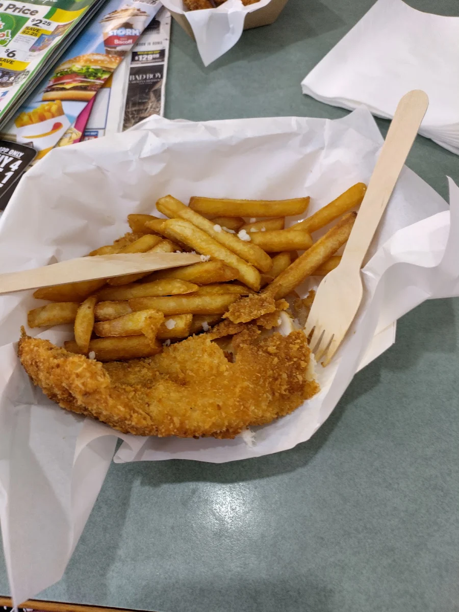 Highlights, Ashgrove Fish & Chips (The Boat Shed)