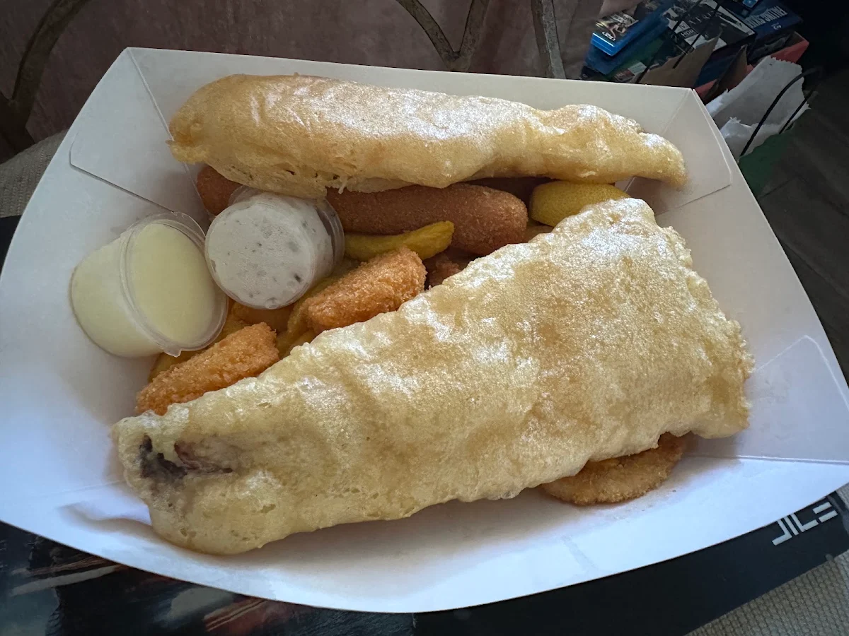 Highlights, Corrie St Big Fish Cafe