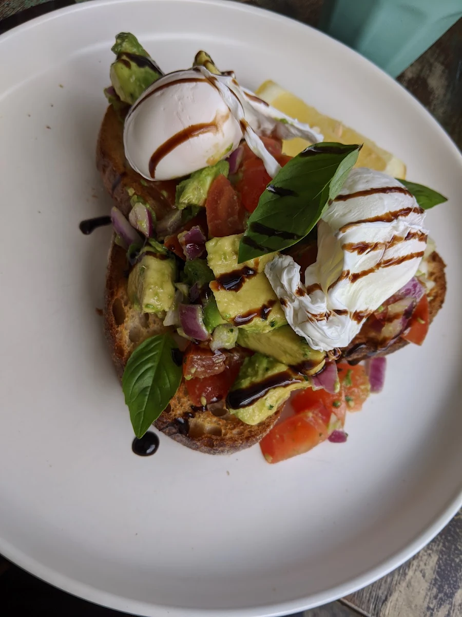 Smashed Avocado, Simple Simons Gelato Coffee House Cafe