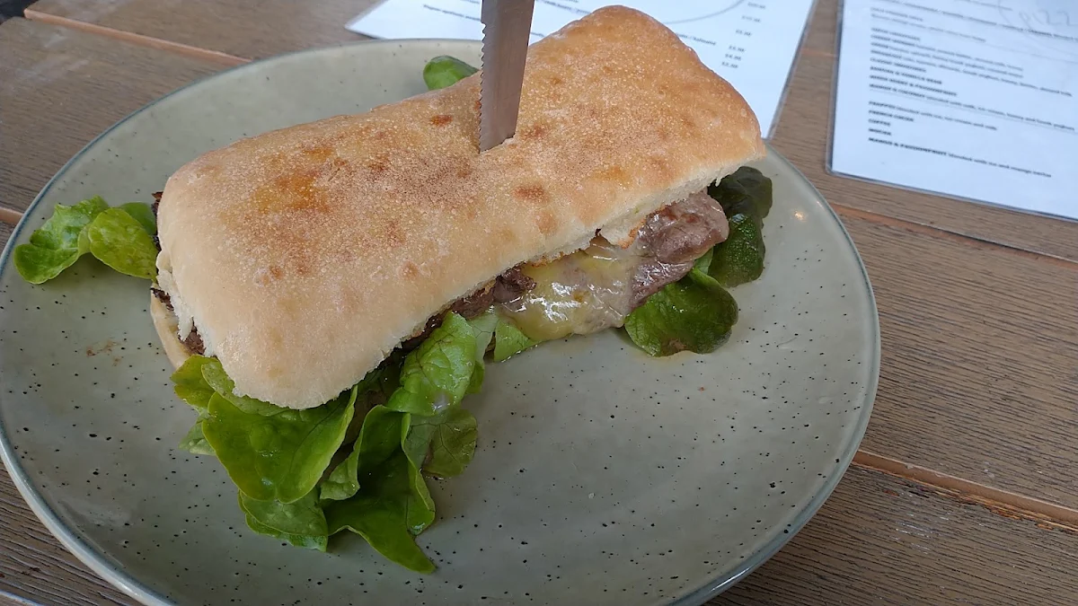 Steak Sambo, Cafe PIZZ by Pizzaca