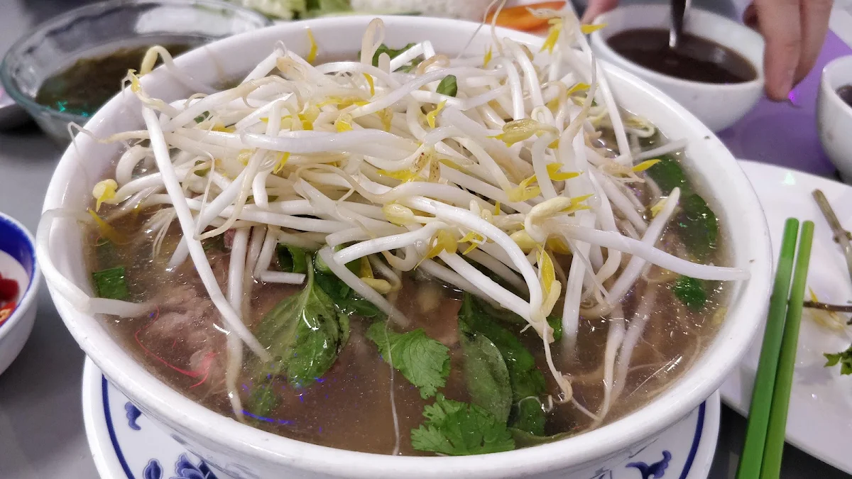 Highlights, Phu Linh Chinese Noodle House