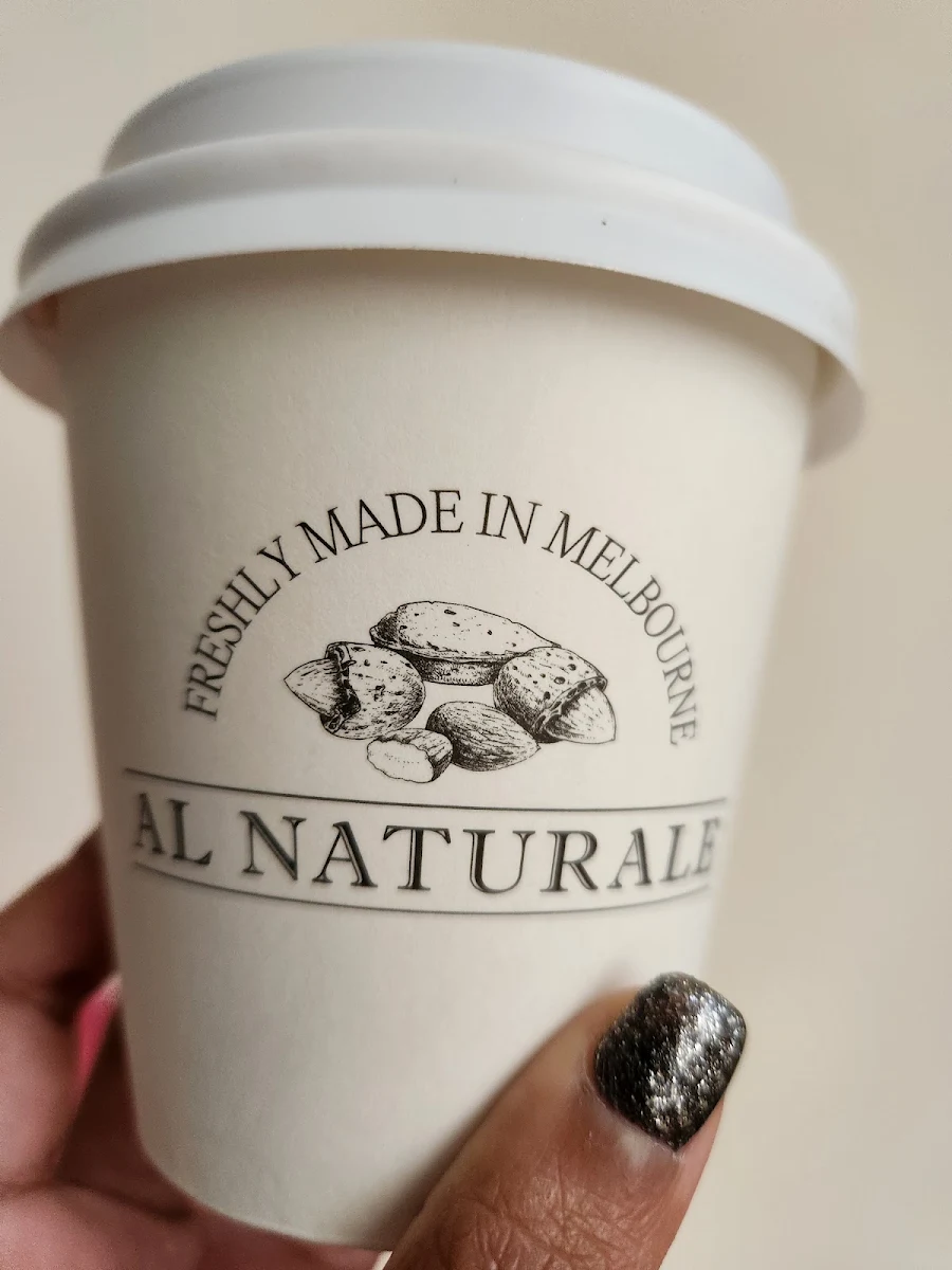 Flat White, Al Naturale Cafe