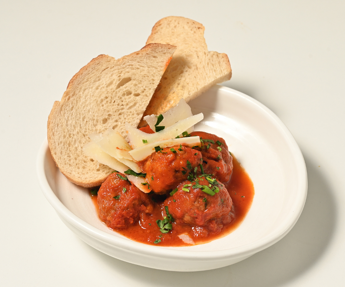 Meatballs, Al Naturale Cafe