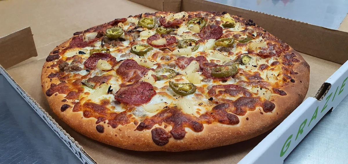 Highlights, Big Pappa's Pizza & Spare Ribs