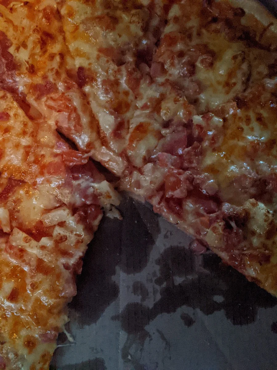 Highlights, Bayside Pizza
