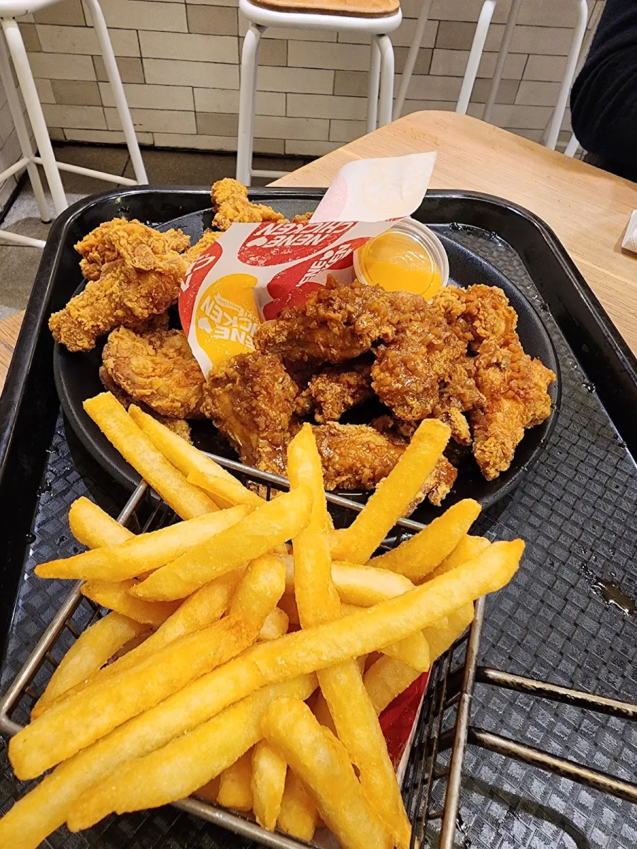 Wingette & Drummette, Nene Chicken